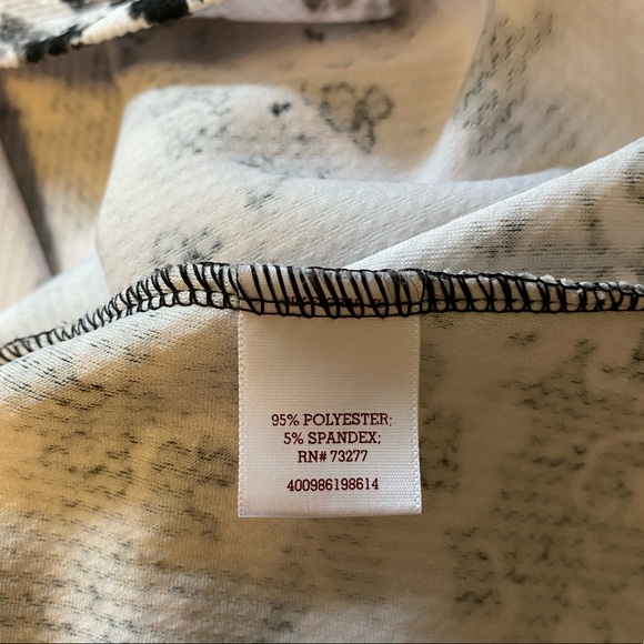 Black and White Dress - Picture 8 of 8